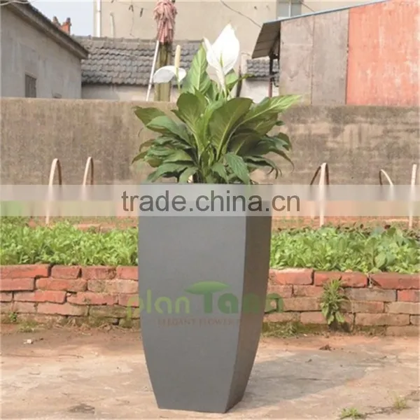 Durable Curve Line Matt Grey Fiberglass Urn