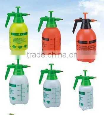 1L White and Green Hand-holding High Pressure Manual Watering Sprayer photo-2