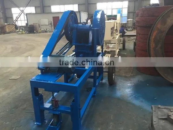 Small Scale Stone Crusher,mobile Jaw Crusher Factory photo-2