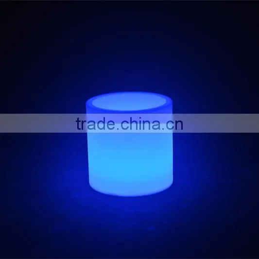 BSCI Approval Rechargeble Flower Pot/ Small Plastic Color Changing Vase Planter/bright Color Flower Pot photo-4