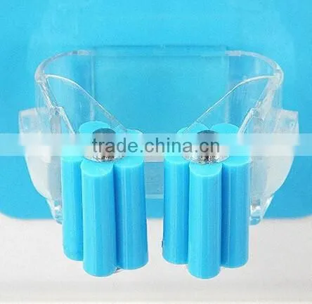 Wholesale Stock Magic Wall Suction Plastic Mop Handle Storage Holder photo-6