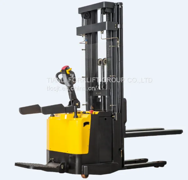 Forklifts photo-4
