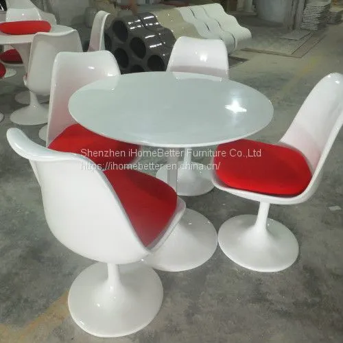Fiberglass Tulip-shaped Chair photo-4