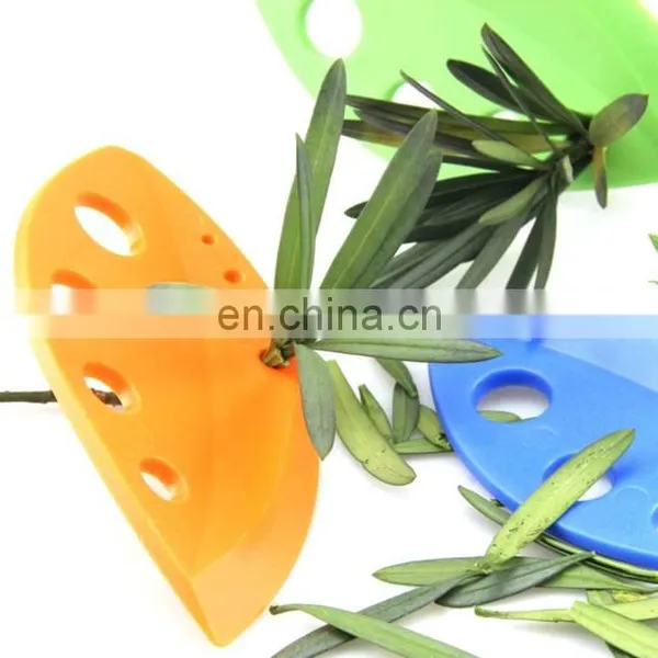 High Quality Vegetable Tool Plastic Leaf Herb Stripper photo-2