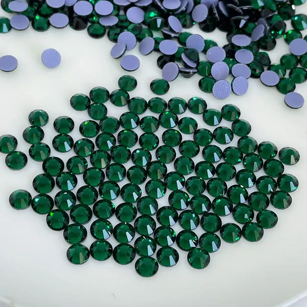 MC Ss06 Emerald Hot Fix Rhinestones in Bulk photo-2
