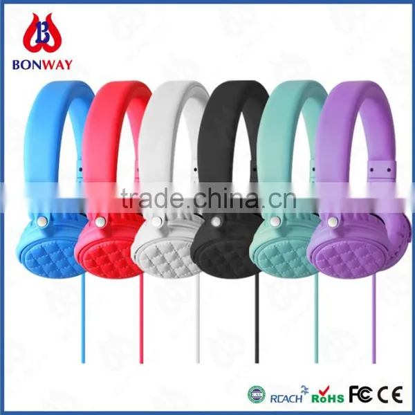 Super-bass Stereo Foldable Leather Headset for Travelling photo-6