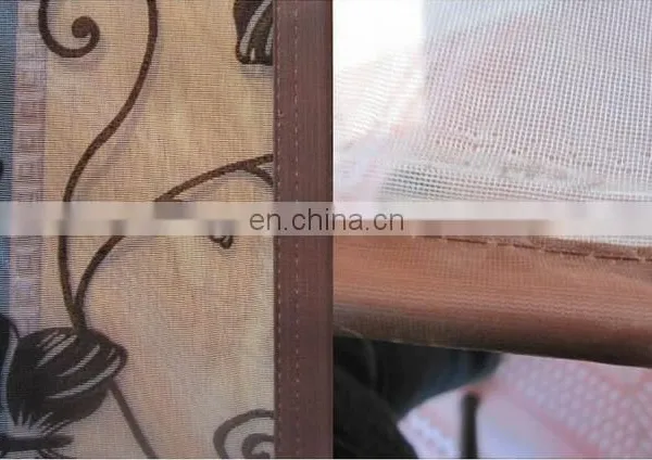 Plastic Button Design of Flocking Magnetic Door Screen For Home Decoration photo-6