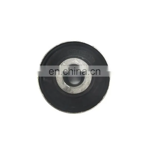 XYREPUESTOS AUTO ENGINE PARTS Repuestos Al Por Mayor Rear Suspension Lower Arm Bushing For Mitsubishi Pajero MR112891 photo-2