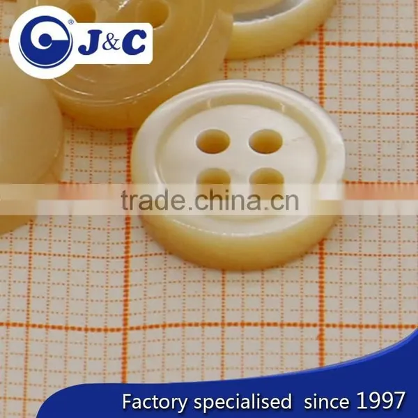 2015 Nature White Color Round Shape Trocas Shell Button photo-3