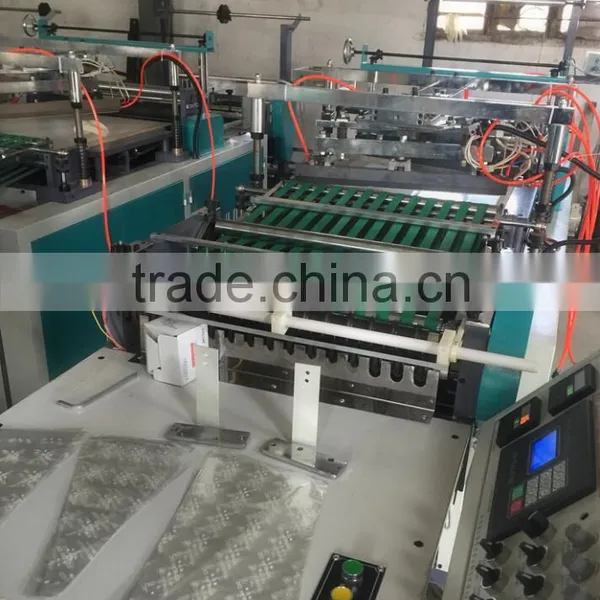 2016 Newest Design Flower Shaped And Sleeve Bag Making Machine photo-5