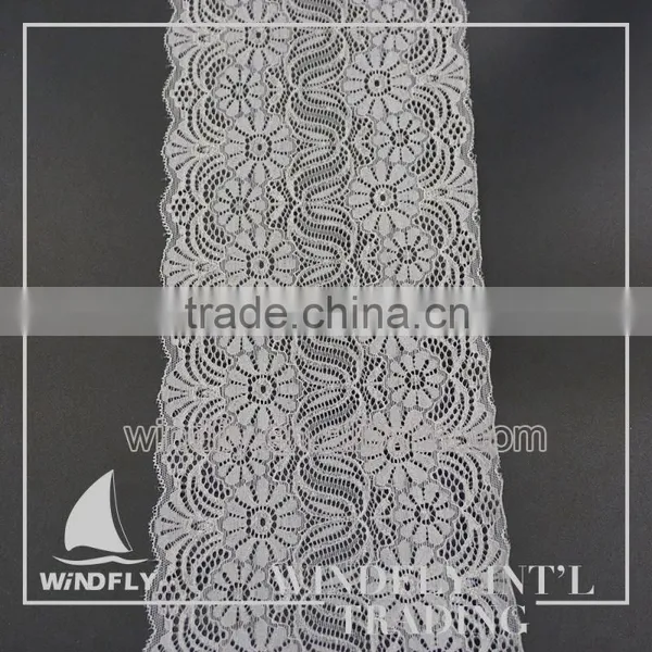 Modern Style Various Colors & Designs Available Indian Saree Big Lace Trim