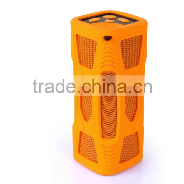 2015 Newest Outdoor Bluetooth 4.0 Speaker 10W Subwoofer Speaker Waterproof Dustproof Shockproof Speaker photo-3