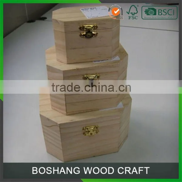 Empty Wood Packing Box photo-6