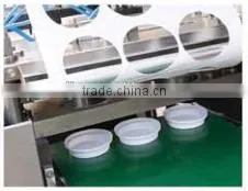 2012 High-Speed Good Quality Low Price Automatic Disposable Cup Lid Machine Plastic Cup Lid Machine photo-5