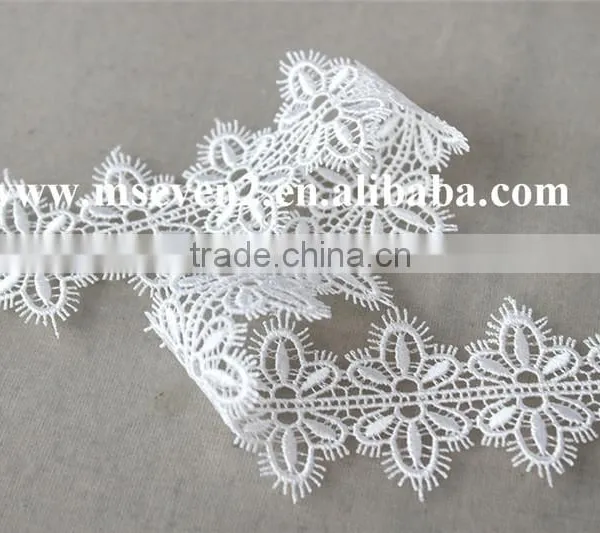 Nice White Color 100% Polyester Material Ladies Scolloped Shaped Lace Trim Eyelash Embroidery Lace in 4.5cm photo-4