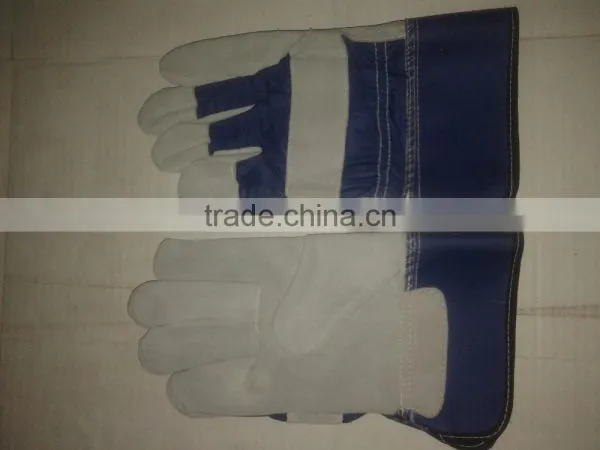 WORKING GLOVES
