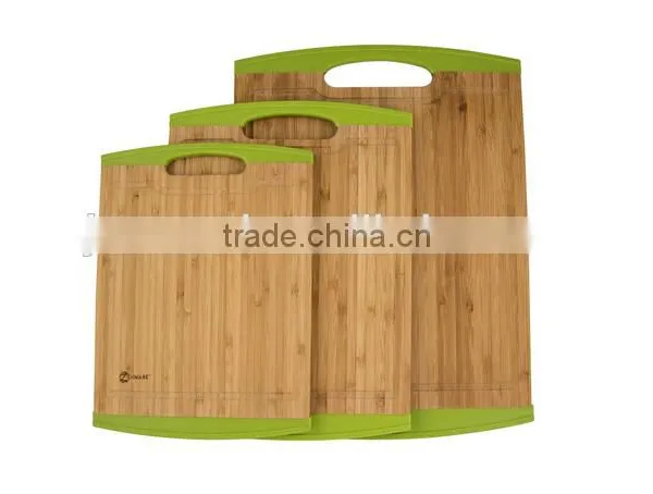 Natural Bamboo Cutting Board With Silicone Edges photo-3