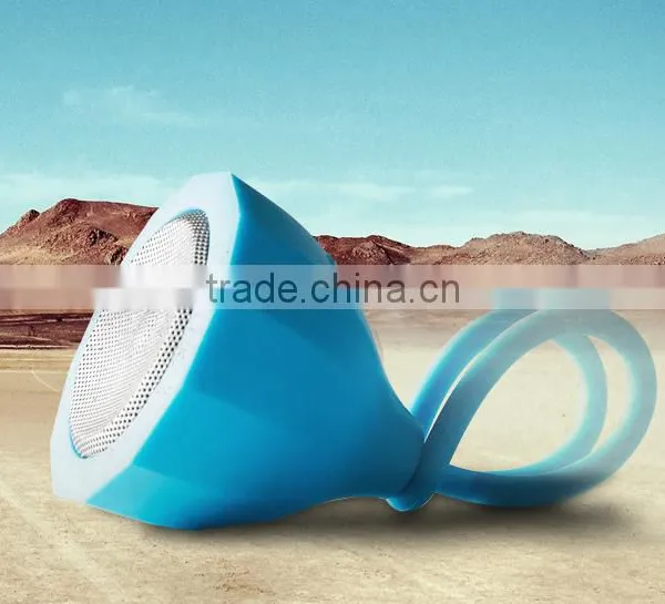 Stereo Wireless Waterproof Sports Bluetooth Speaker photo-5