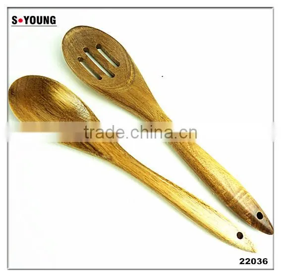 22036 High Quality Beech Wood Spoon Slotted Spoon