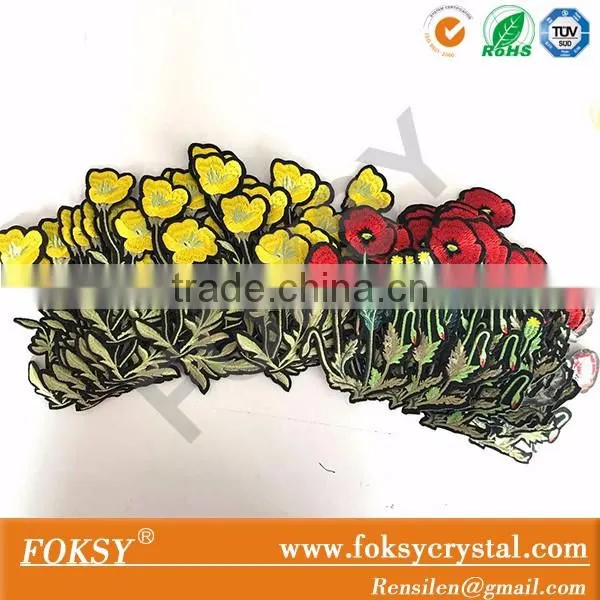 New Design Flowers Iron on Embroidered Patch for Clothing photo-4