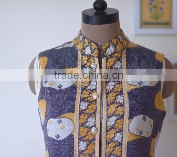 Vintage Kantha Vest in Yellow & Purple Floral Print ~ Small photo-4