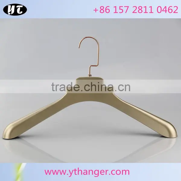 2016 Fashion Plastic Electronic Plated Hanger With Antislip Notch photo-2
