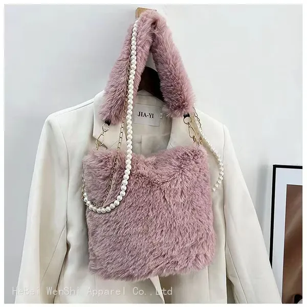038Plush Bag Large Capacity Single Shoulder Oblique Cross Bag Fur Bag Female Bag Wholesale Discount photo-5
