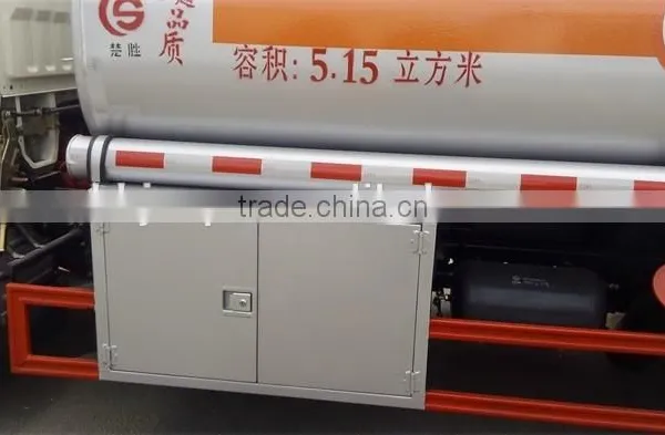 NEW Dongfeng 5000L Gasoline Delivery Truck for Sale photo-3