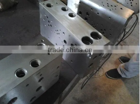 Custom Made Anodized Aluminum Hydraulic Manifold Blocks photo-3