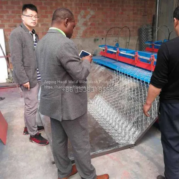 PLC Controlled Semi Automatic Chain Link Fence Machine photo-3