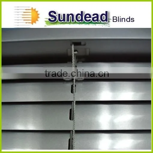 Mini Venetian Blinds & Horizontal Blinds as the Best Way to Filter Light Into Home & Modern Blinds photo-3