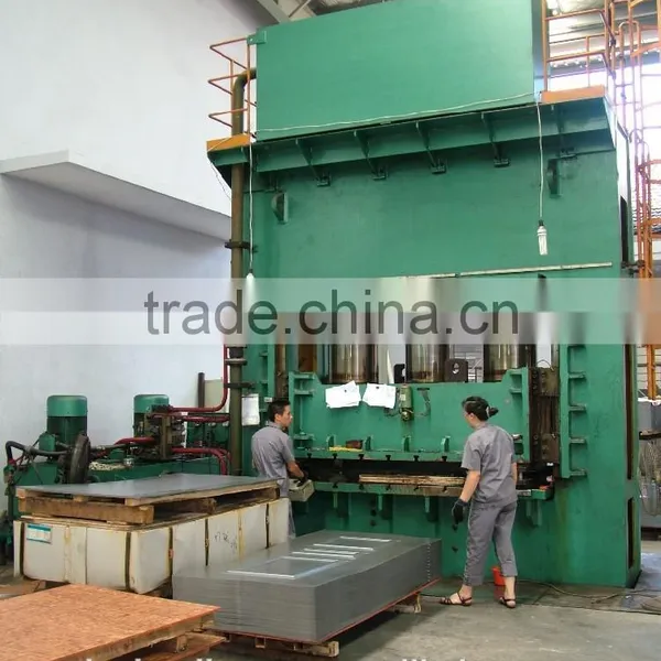 2015 Steel Door Plate Embossing Hydraulic Press photo-2
