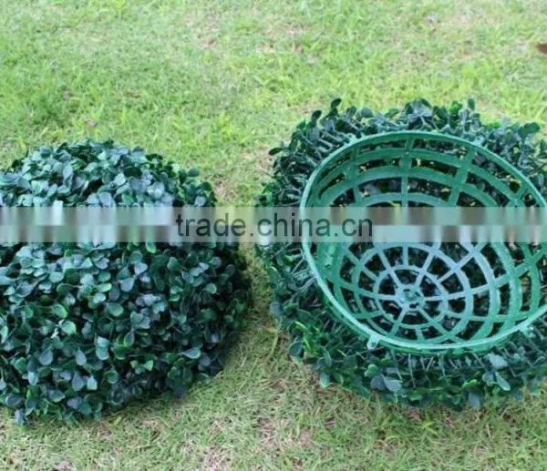 Plastic Grass Ball Ornament Factory Price Artificial Grass Topiary photo-2