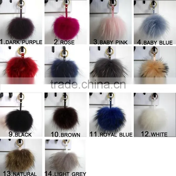 Myfur Hot Sell Raccoon Fur Pompom Keyring Fur Pom Pom Keychain photo-6