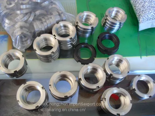 KM07  BEAIRNG LOCK NUTS