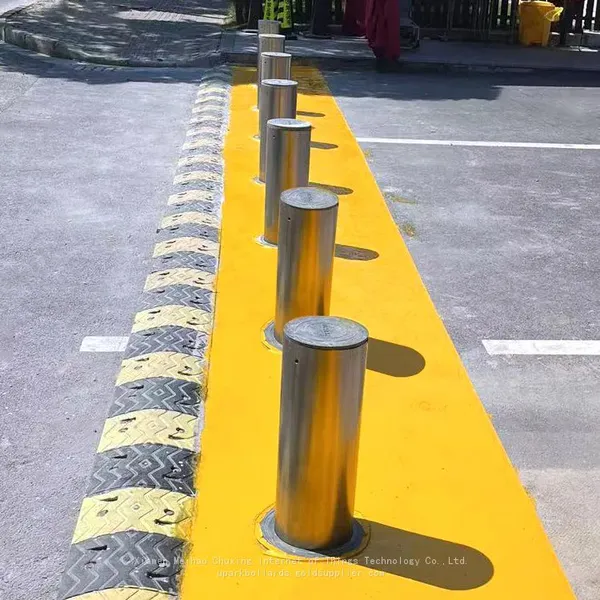 UPARK Roadway Safety Automatic Electromechanical Bollards With Integral DC 36V Wireless Remote Control Driveway Posts photo-5