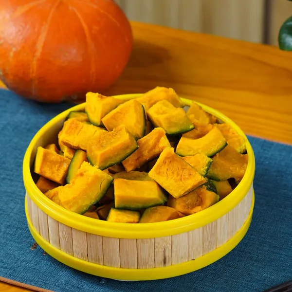 Farm-Grown Chinese Pumpkin Chunks: Vacuum-Packed, Soft & Sweet, Suitable for Baby Food photo-3
