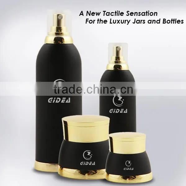 Plastic Cosmetic Containers and Packaging