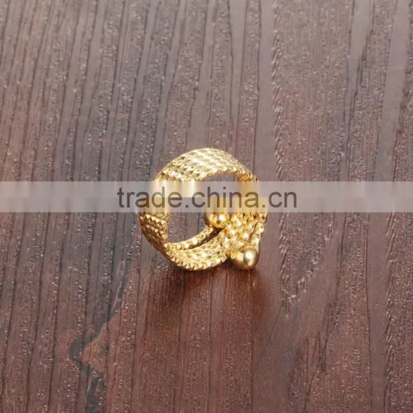 Shalwar Kameez Design for Men Saudi Arabia Yellow Gold Ring Patterns photo-3