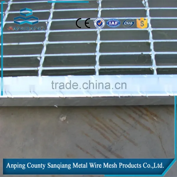 Hot Dip Galvanized Stair Treads photo-2
