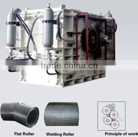 China Supplier Quad Roller Three-stage Super Fine Crusher photo-3