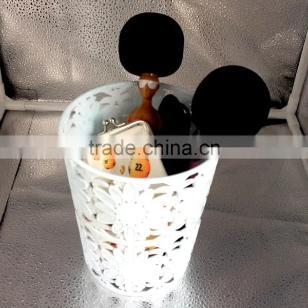 Plastic Small Desk Storage Bucket photo-6