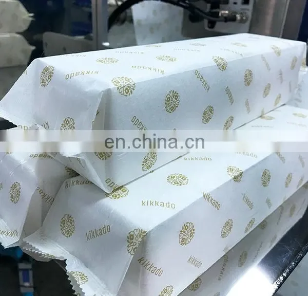 High Quality Automatic Pillow Packing Machine SERVO BOX-MOTION Horizontal Packaging Machine For Bread, Hot Dog Bun photo-2