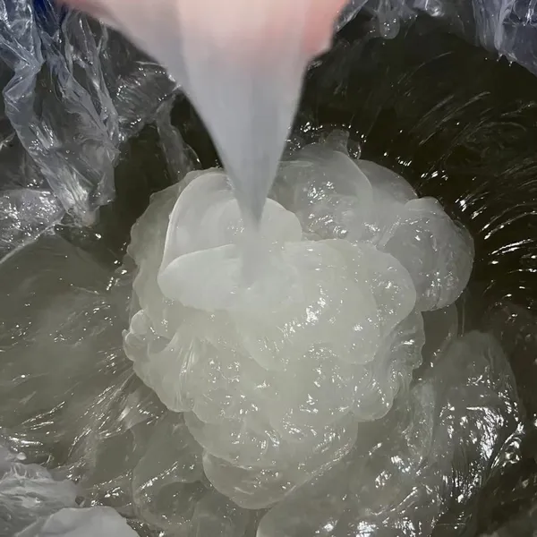 Factory Supply Sodium Lauryl Ether Sulphate SLES 70% With Foaming and Cleansing Properties