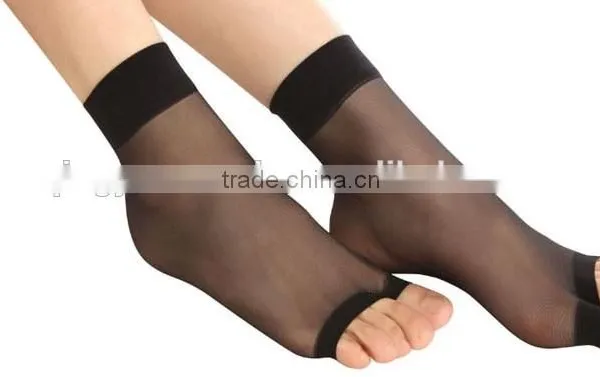 Lady`s Cozy Toe Open Silk Socks photo-6
