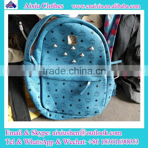 Beautiful Second Hand Clothes Shoes and School Bags photo-3