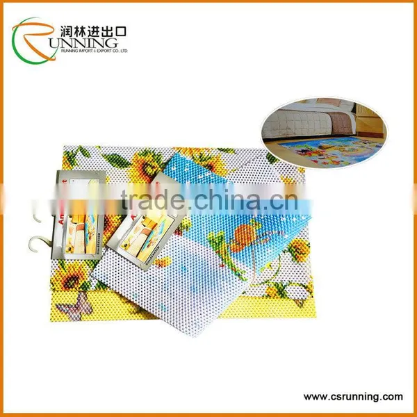 100% Pure PVC Anti-slip Mat, PVC Anti-slip Floor Mat, More Than 200 Patterns Mat photo-2