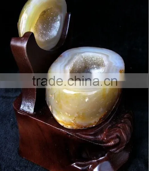 Decorative Large Agate Quartz Geode Cornucopia photo-3