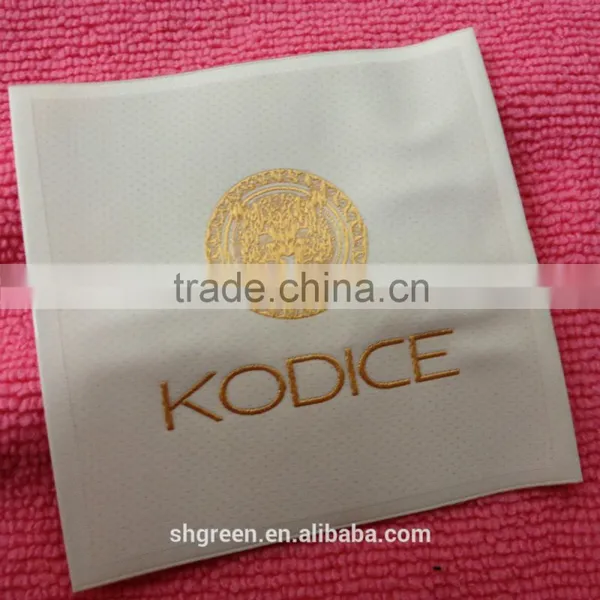 White Soft Damask Woven Label for Children Clothing photo-4