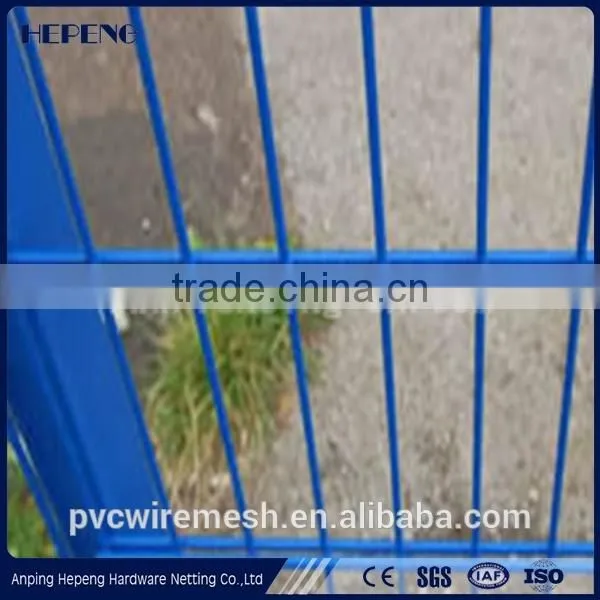 Anping Hepeng Welded Steel Wire Double Wire Fence photo-3